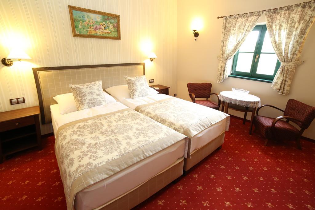 Boutique Hotel Pri Mlyne 로조르노 외부 사진