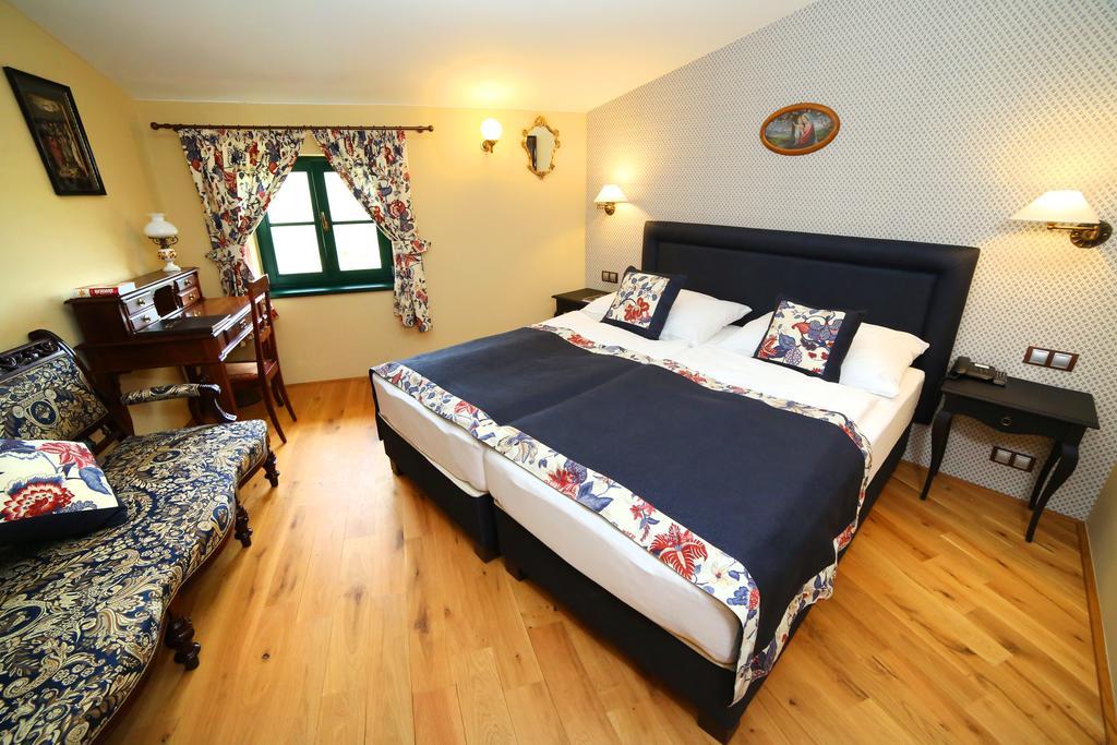 Boutique Hotel Pri Mlyne 로조르노 외부 사진